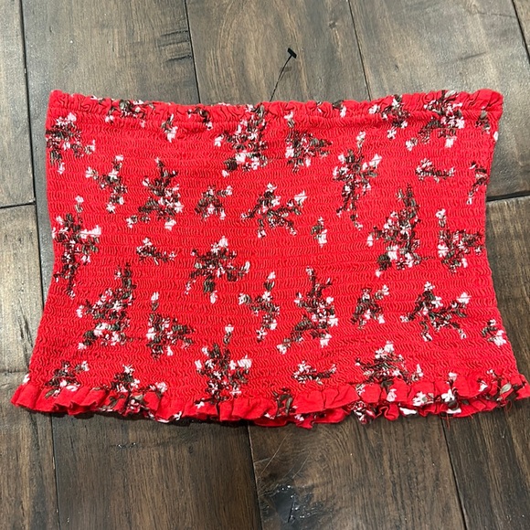 Red Floral Tube Crop Top - Picture 1 of 15